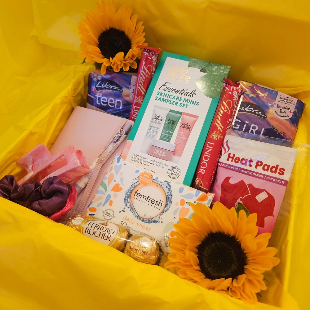 Ohflo First Period Care Kit - Confidence & Care Gift Box
